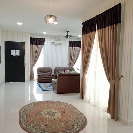 Juniper Homestay Putrajaya Presint 11 ภายนอก รูปภาพ